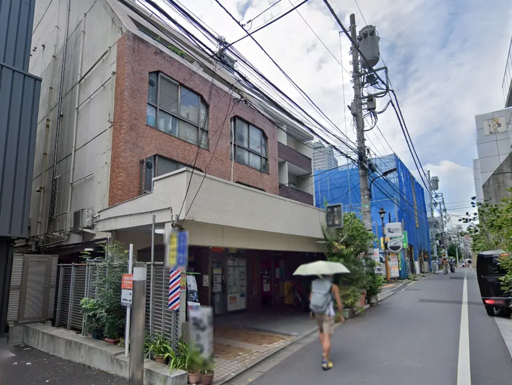 赤坂見附の事務所仕様物件の外観