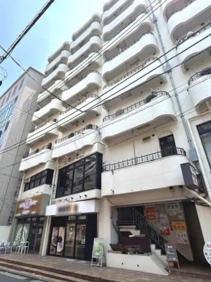 鶴見のBAR・ショットバー居抜きの外観