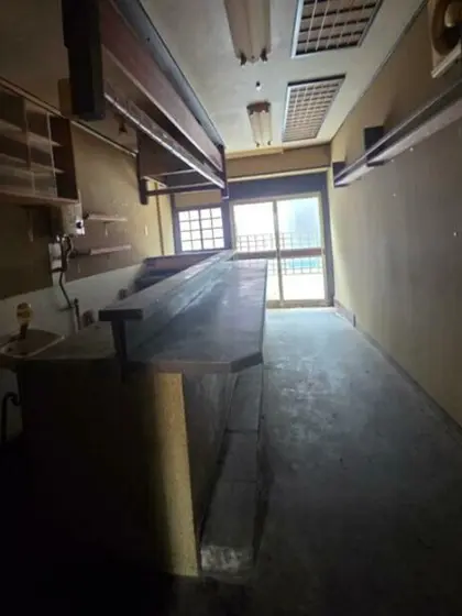 居酒屋の居抜き物件の内装