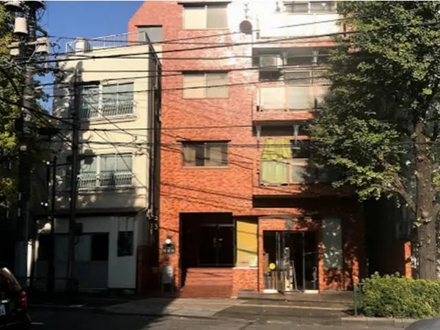 貸店舗(事務所仕様)の外観