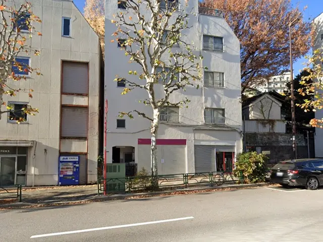 カフェ・喫茶店の居抜き物件の外観