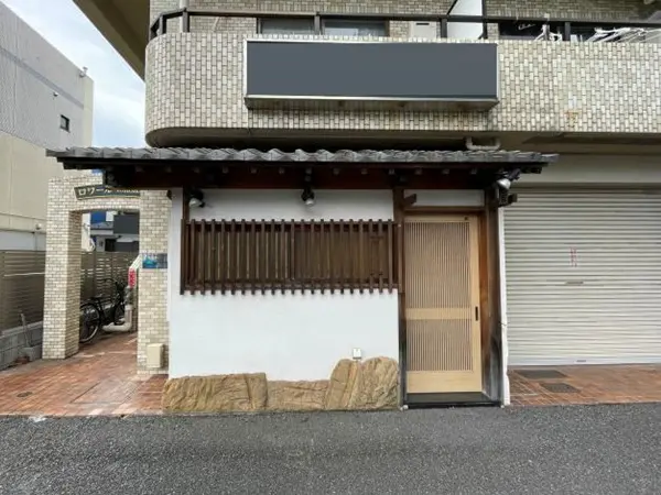 横浜の居抜き店舗の外観