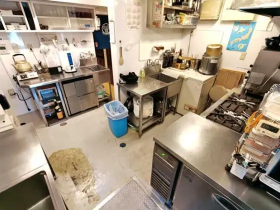 広尾の居抜き店舗の厨房