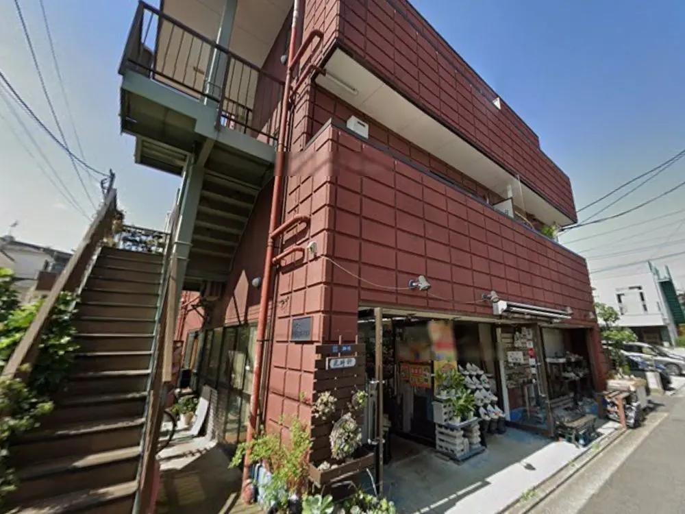 貸店舗(事務所仕様)の外観