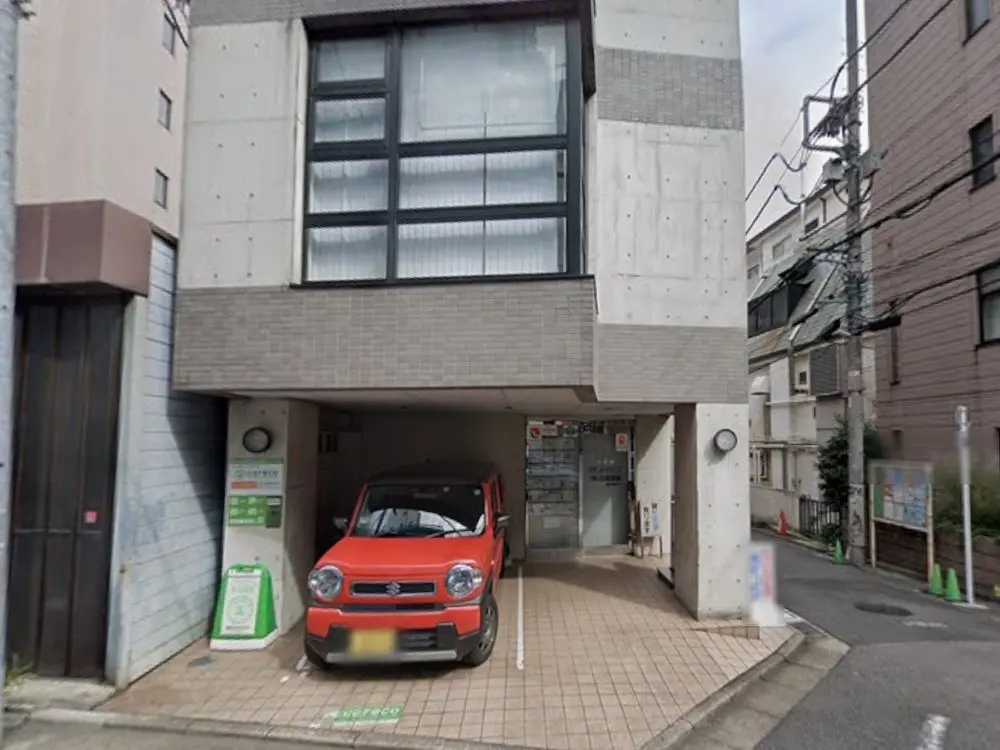 恵比寿の事務所仕様物件の外観