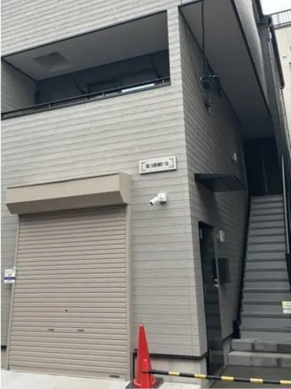 貸店舗(スケルトン)の外観