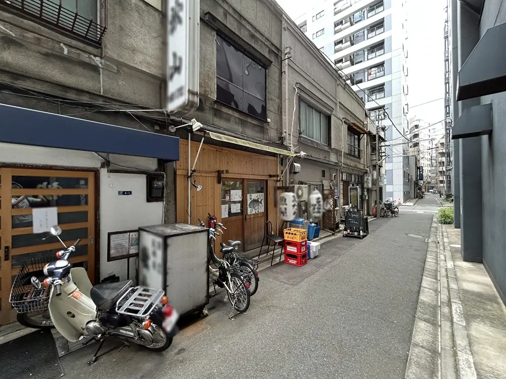 小伝馬町の居抜き店舗の周辺