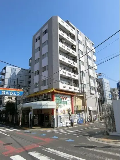 京急鶴見の居抜き店舗の外観