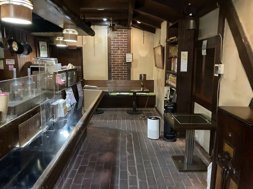 松原のカフェ・喫茶店居抜きの内装