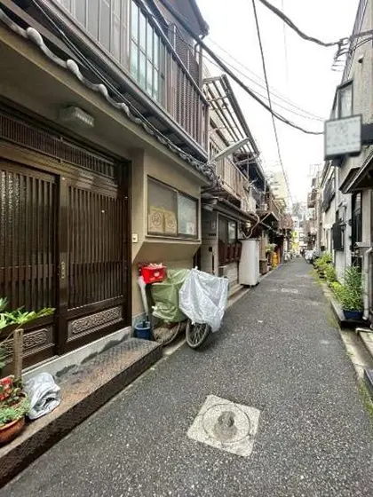月島の事務所仕様物件の外観