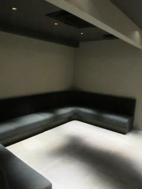 六本木のBAR・ショットバー居抜きの内装