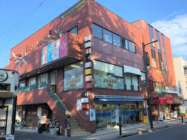 逗子の居抜き店舗の外観