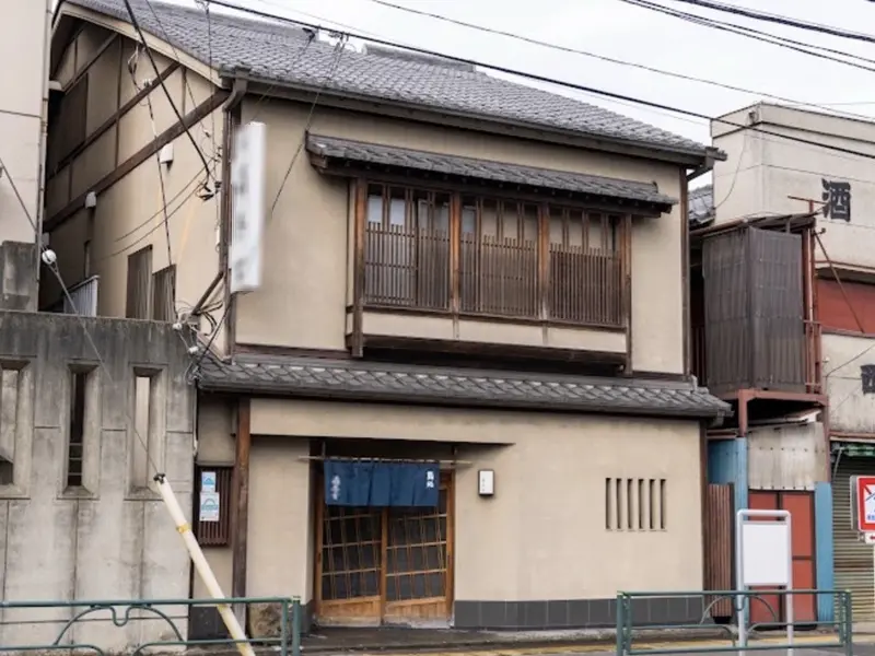 八王子の居抜き店舗の外観