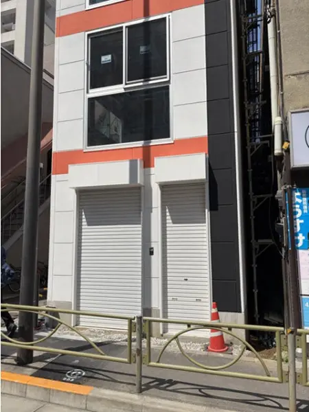 貸店舗(スケルトン)の外観