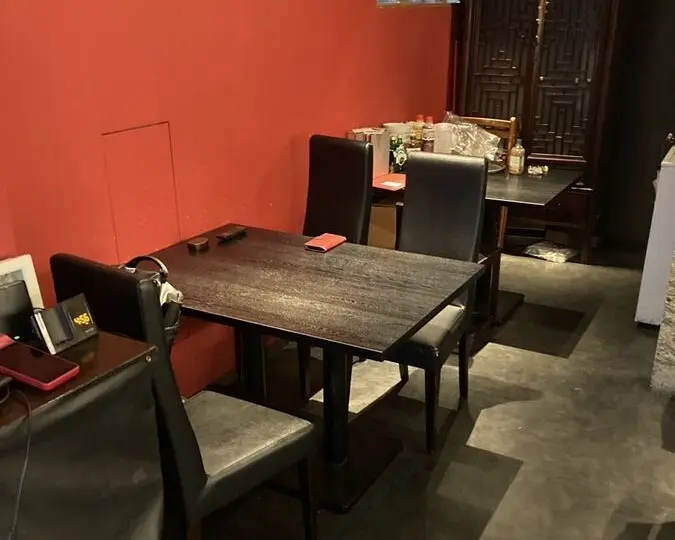 居酒屋の居抜き物件の内装