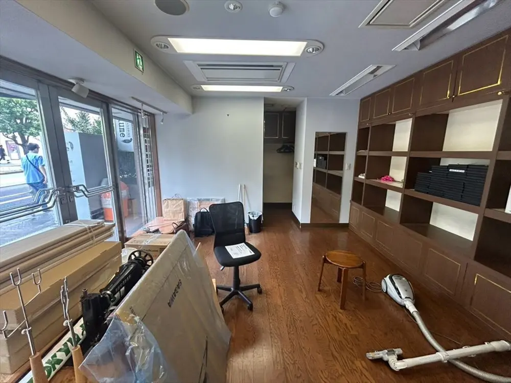 初台の居抜き店舗の内装