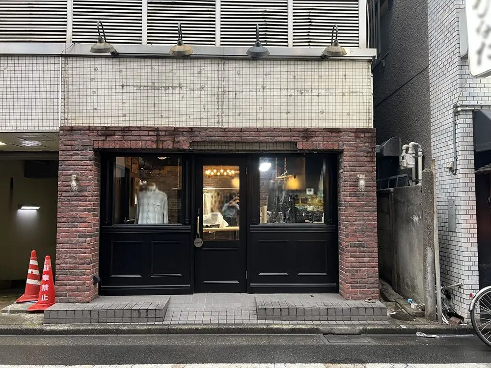 池袋の物販居抜きの外観