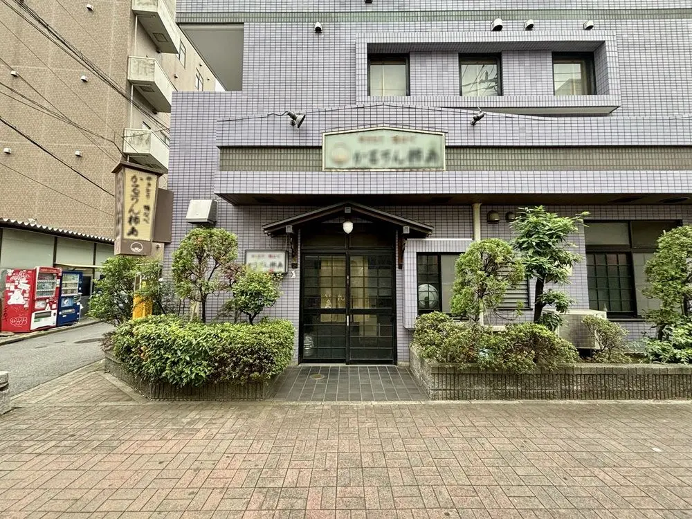 町田の居抜き店舗の外観