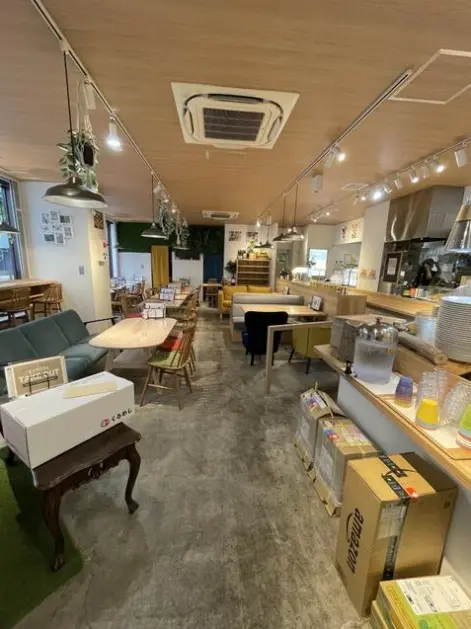 居酒屋の居抜き物件の内装