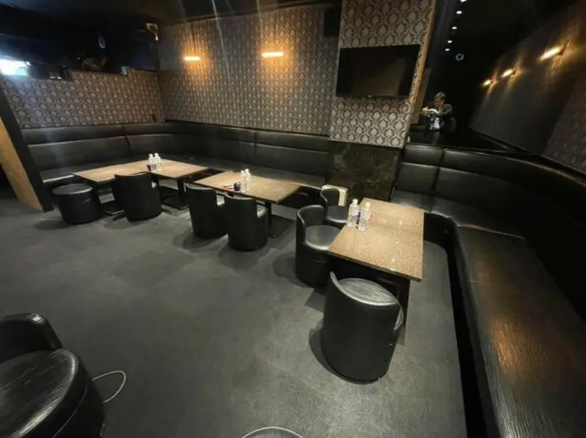 六本木のBAR・ショットバー居抜きの内装