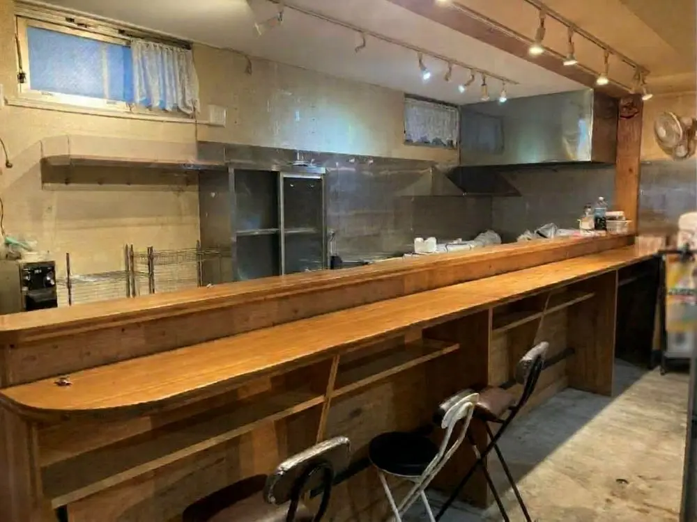 保谷の居抜き店舗の内装