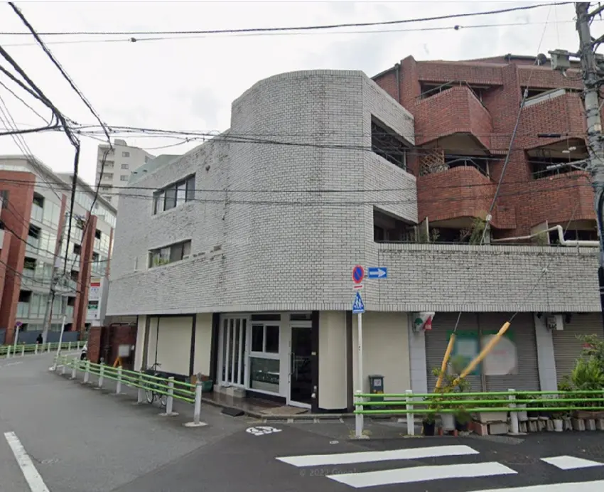 乃木坂の居抜き店舗の外観