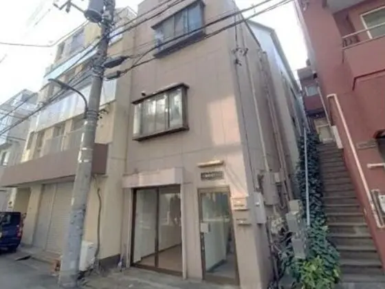 早稲田のスケルトン物件の外観