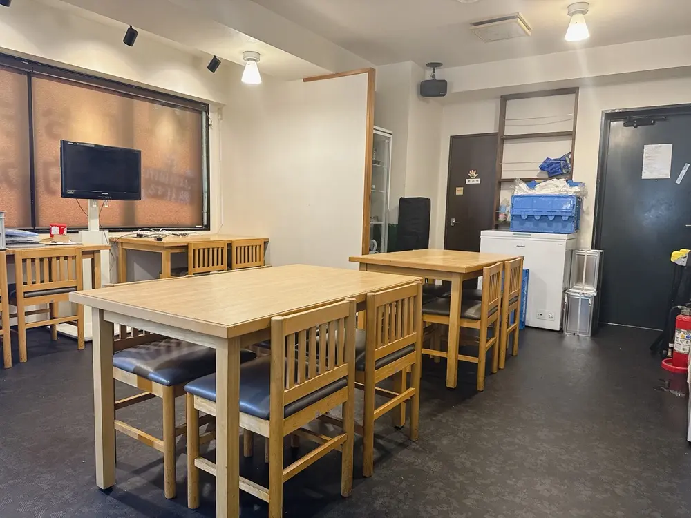 横浜の定食屋居抜きの内装