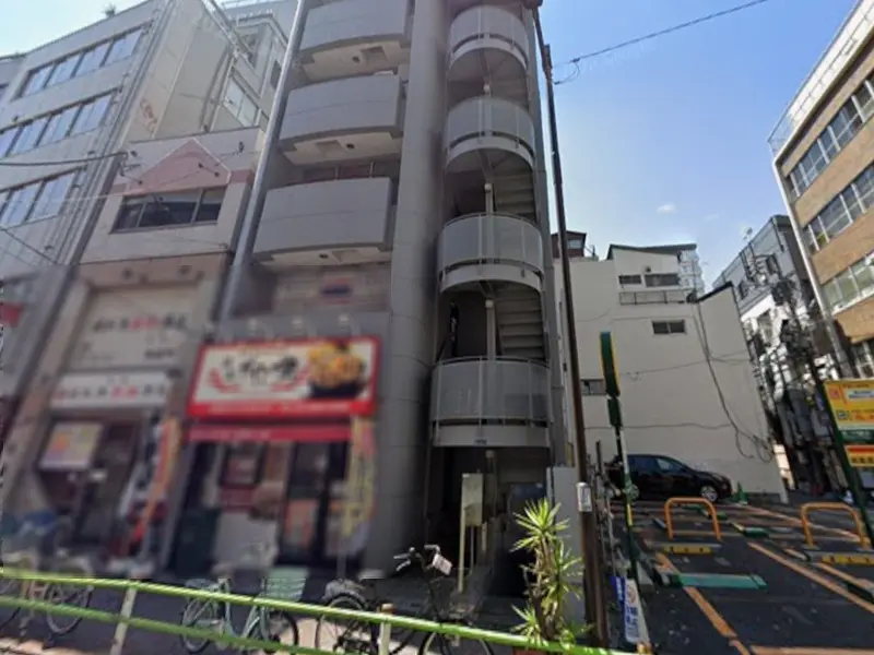 貸店舗(スケルトン)の外観