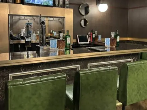 渋谷のBAR・ショットバー居抜きの内装