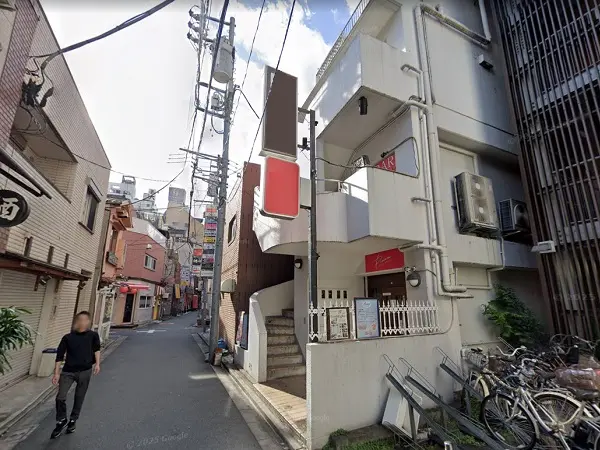 スナック・パブの居抜き物件の外観